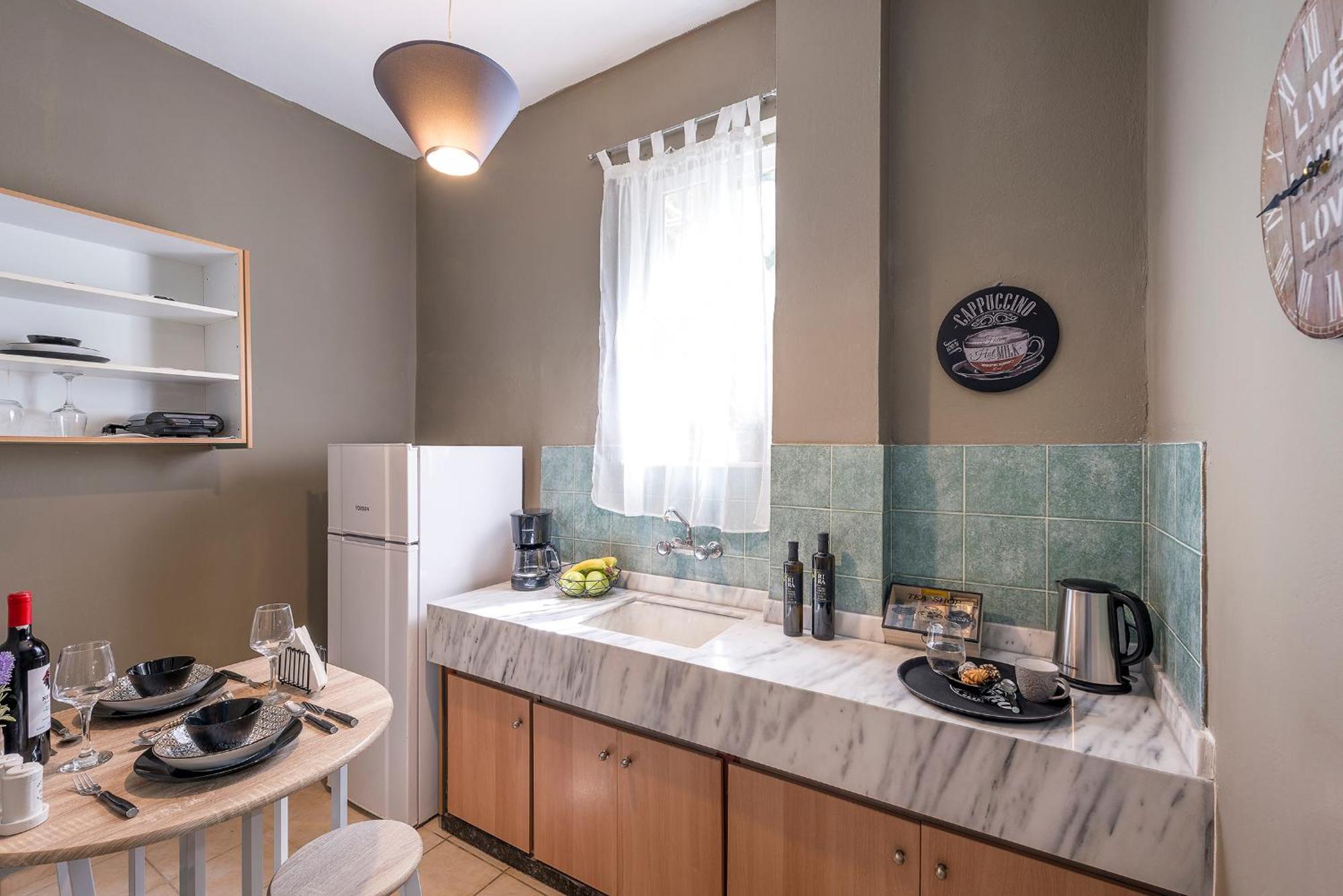 Bay A2 Apartment Selianítika